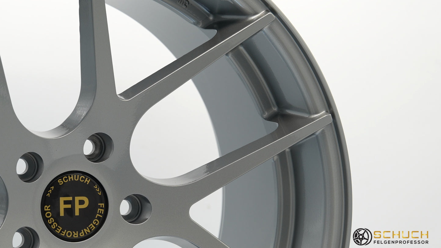 VW Blue Chrome LZ49 spray paint - original rim paint